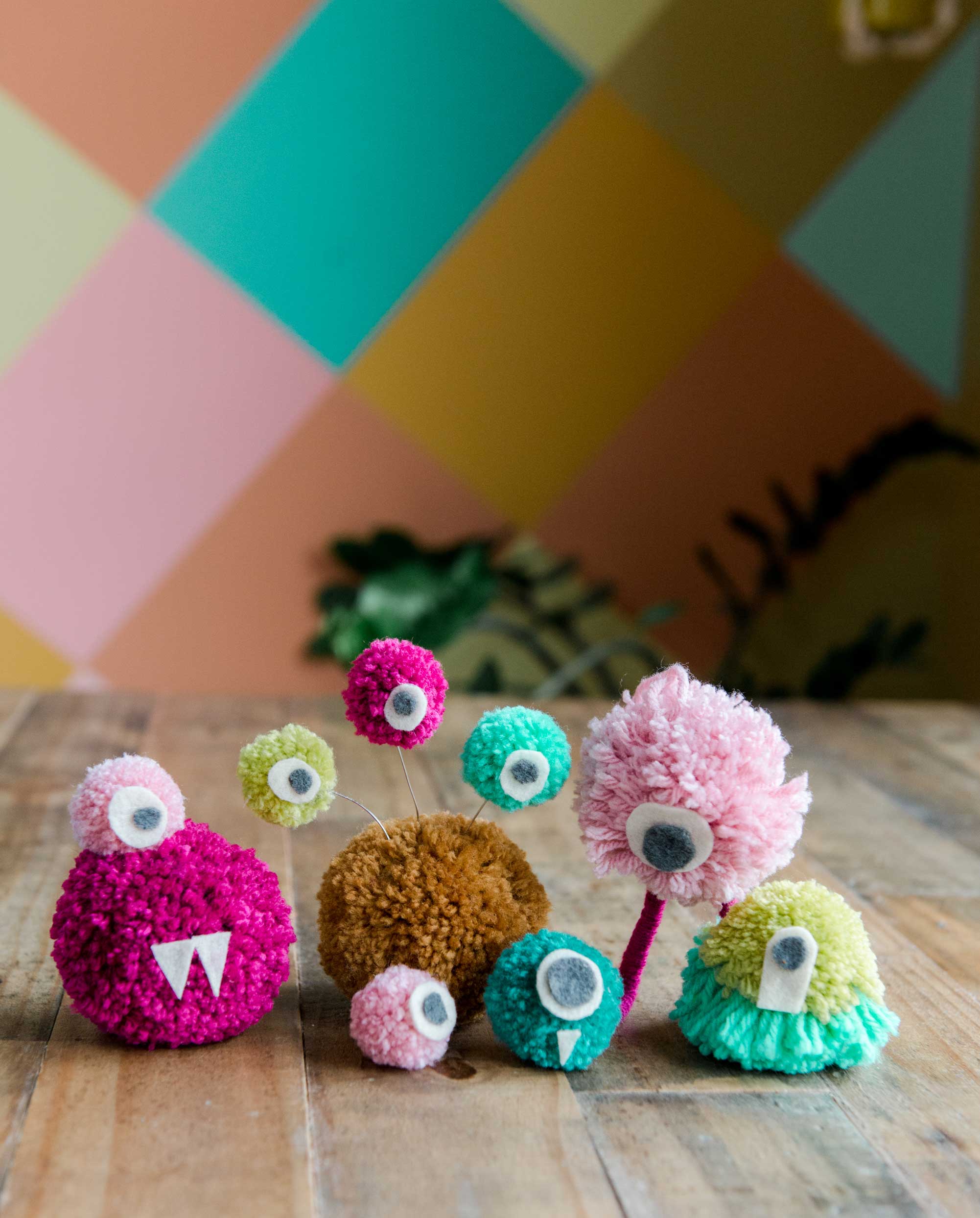 How to make the perfect pom pom + turn them into POM POM MONSTERS! :) – oh  yay studio – Color + Painting + Making + Everyday celebrating